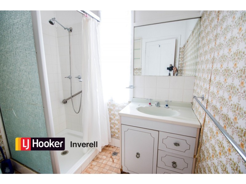 9 George Street, Inverell NSW 2360