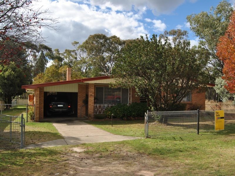 20 Park Street, Gilgai NSW 2360
