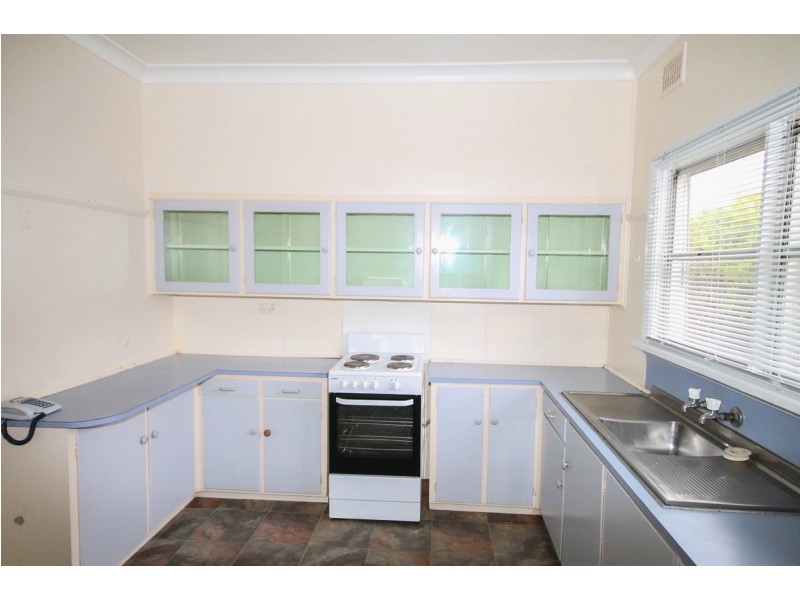 15 Brown Street, Inverell NSW 2360