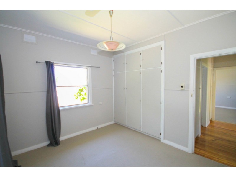 15 Brown Street, Inverell NSW 2360