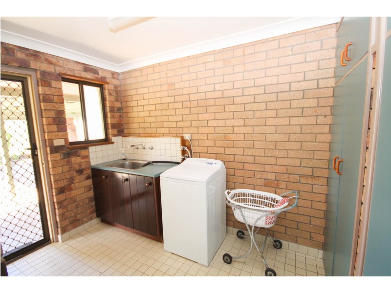 12 Tulare Crescent, Inverell NSW 2360