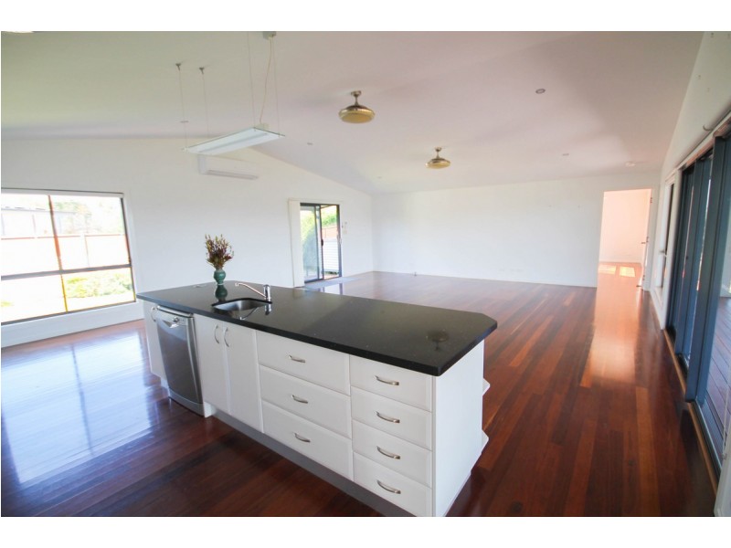 22 Hampton Court, Inverell NSW 2360