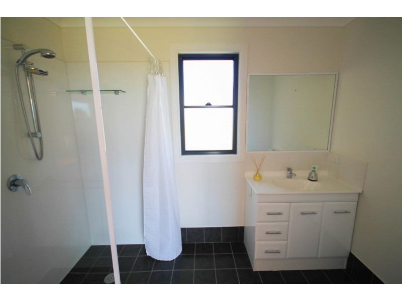 22 Hampton Court, Inverell NSW 2360