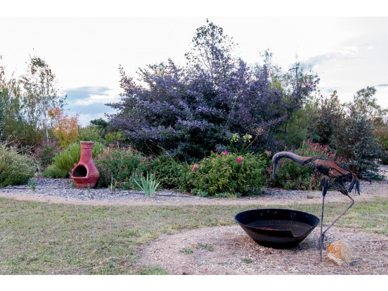 22 Hampton Court, Inverell NSW 2360