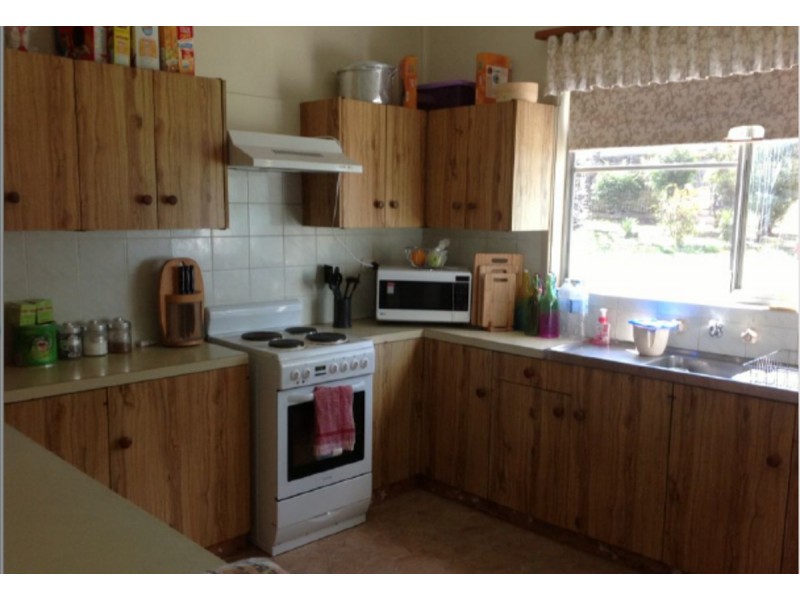 66 Fishers Road, Inverell NSW 2360