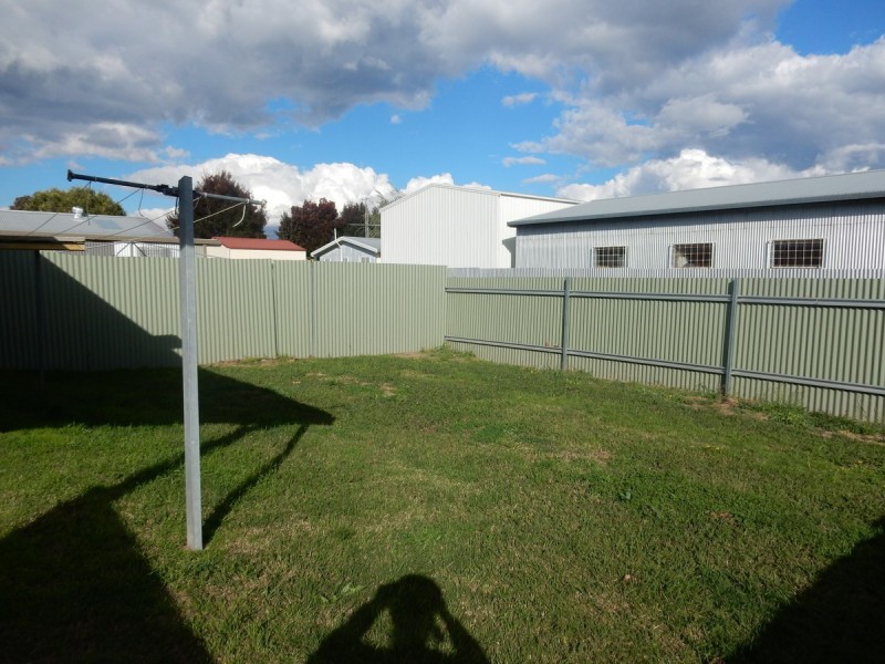 4/44 MacIntyre Street, Inverell NSW 2360