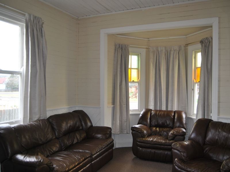 65 Henderson Street, Inverell NSW 2360