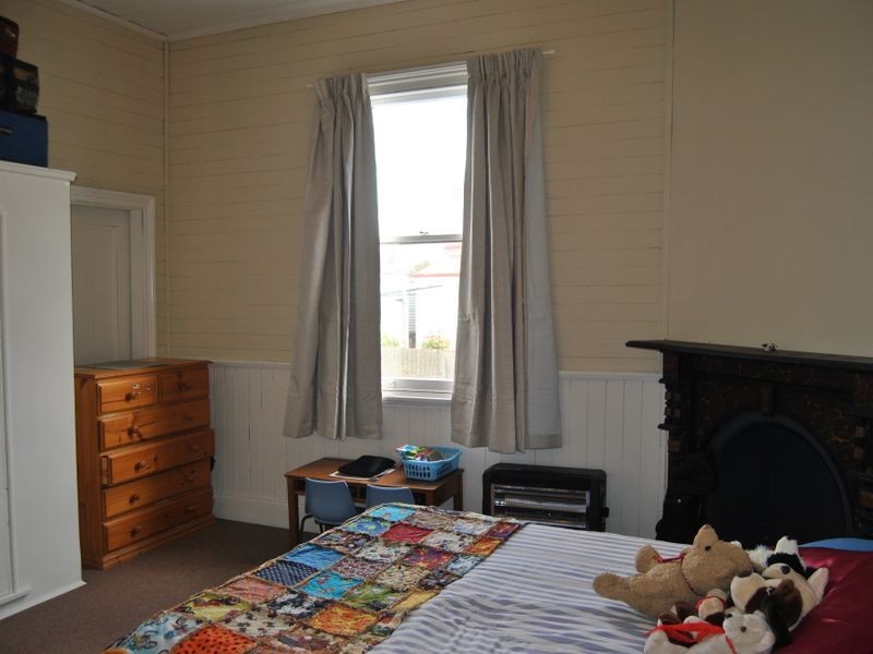 65 Henderson Street, Inverell NSW 2360