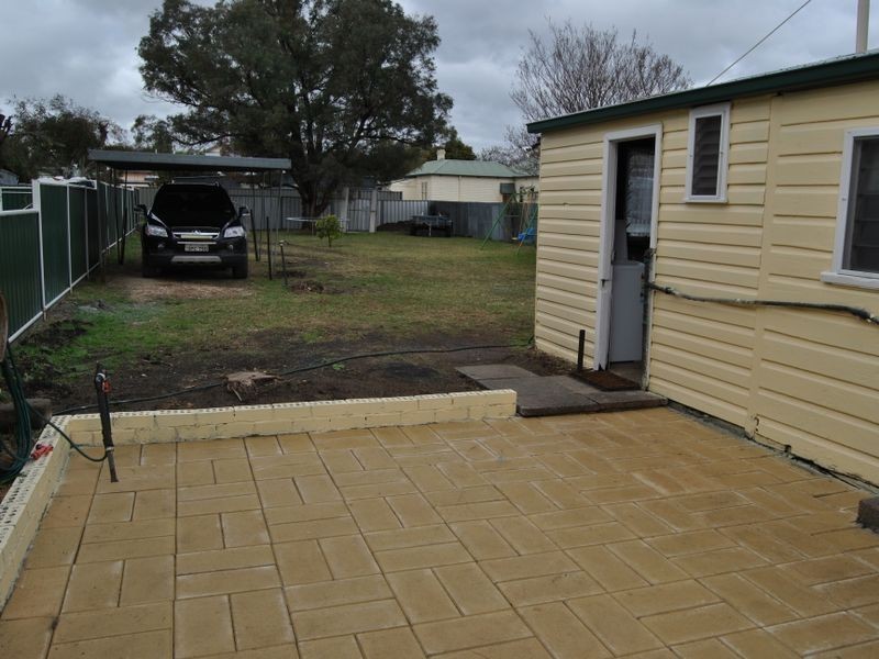 65 Henderson Street, Inverell NSW 2360