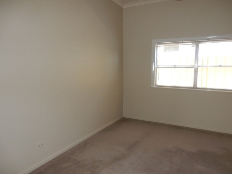 16 Jack Street, Inverell NSW 2360