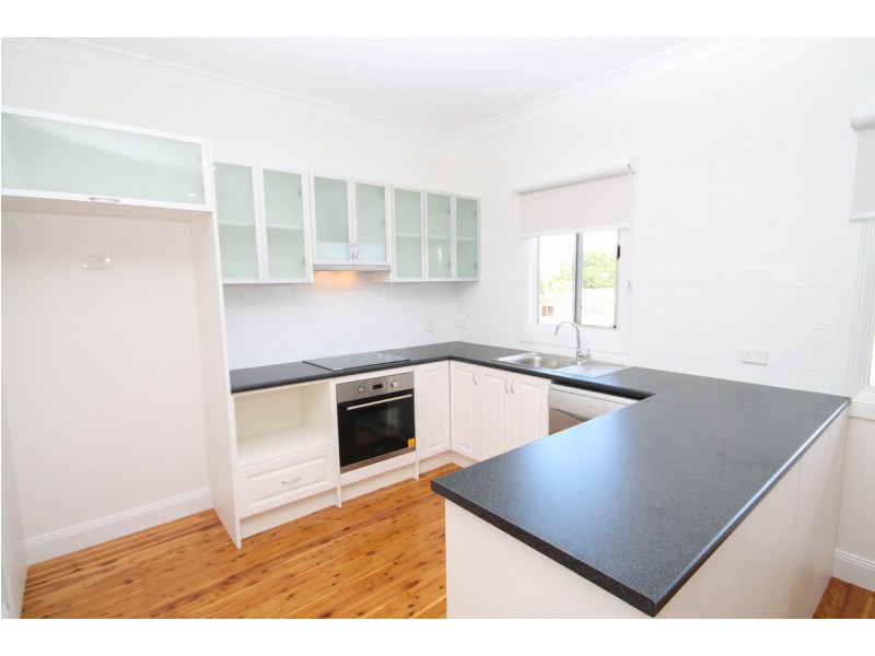 29 Lang Street, Inverell NSW 2360