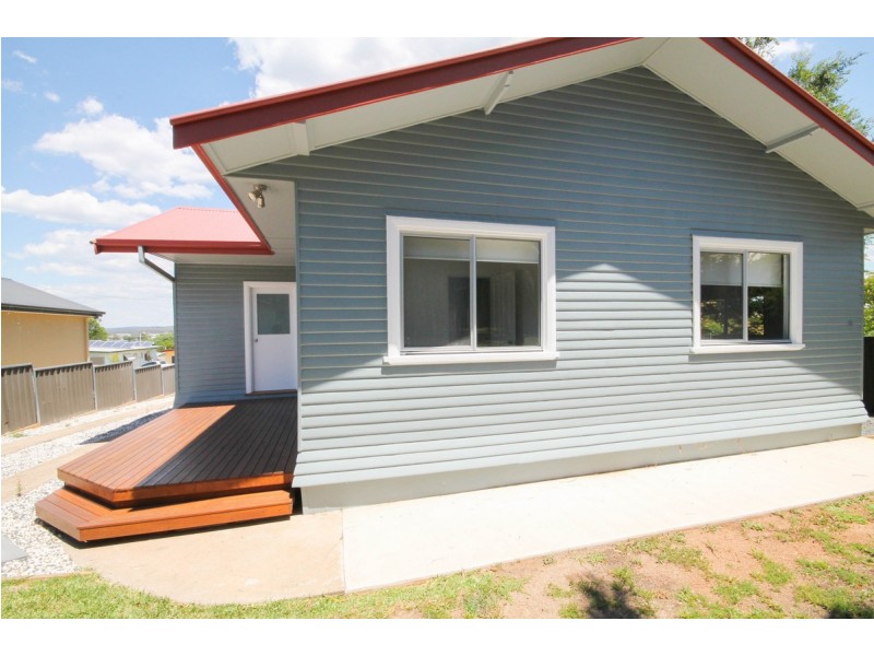 29 Lang Street, Inverell NSW 2360