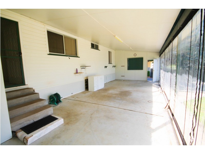 99 King Street, Inverell NSW 2360