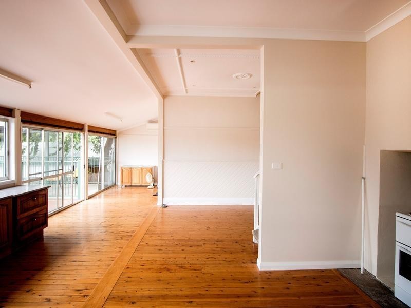 33 George Street, Inverell NSW 2360