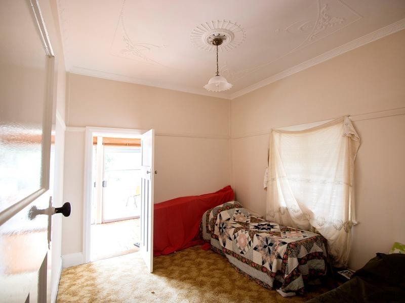 33 George Street, Inverell NSW 2360