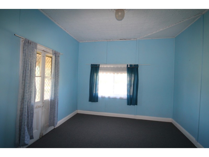 110 Macintyre Street, Inverell NSW 2360
