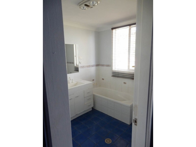 4 Burnett Street, Bundarra NSW 2359