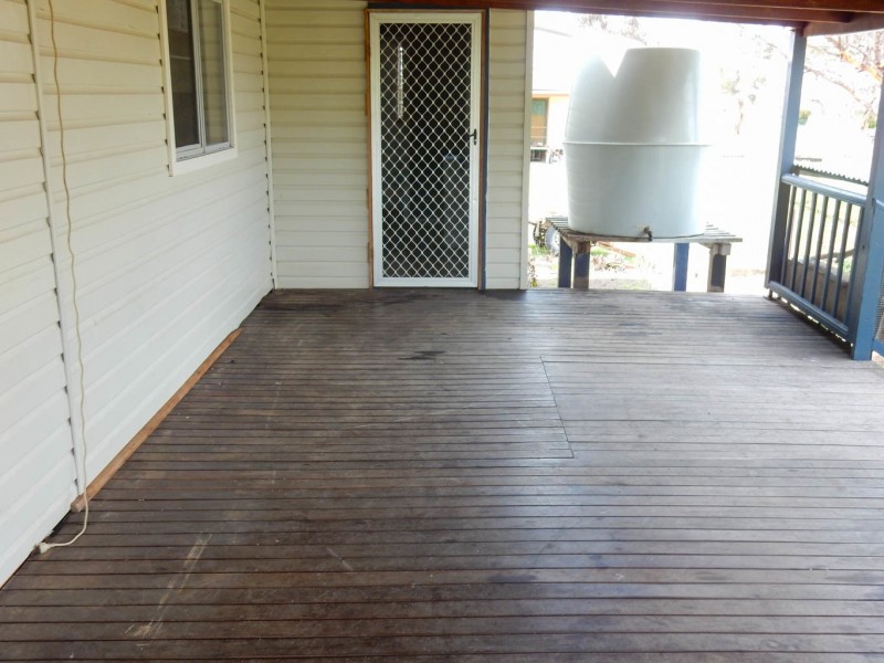 4 Burnett Street, Bundarra NSW 2359