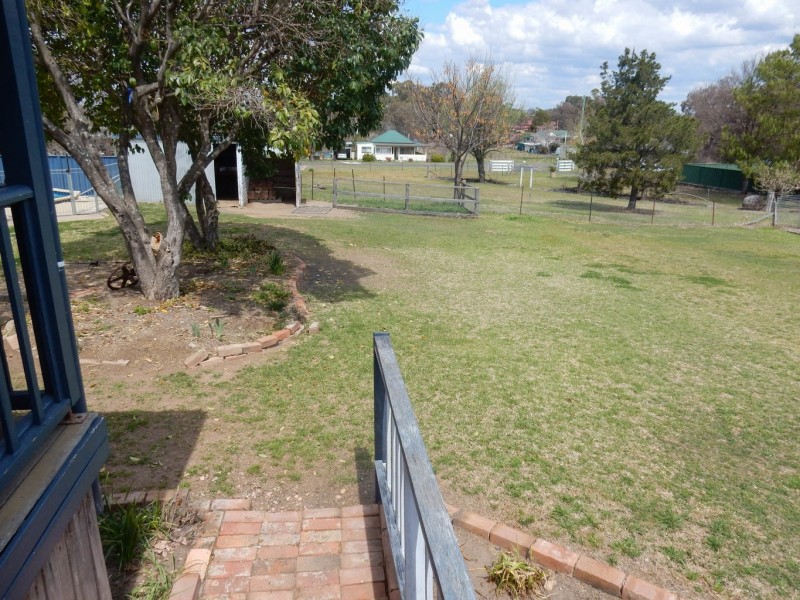 4 Burnett Street, Bundarra NSW 2359