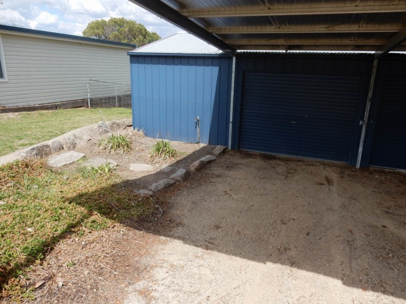 4 Burnett Street, Bundarra NSW 2359