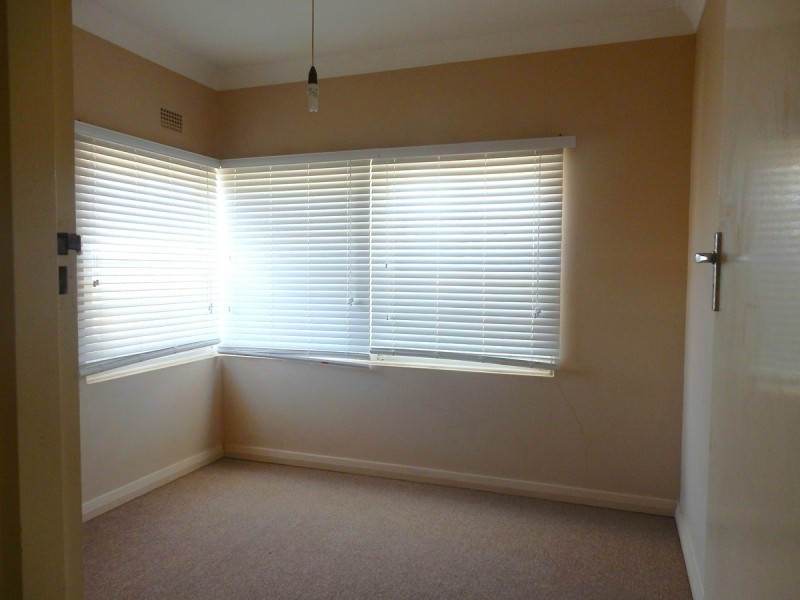 1/3 Evans Street, Inverell NSW 2360