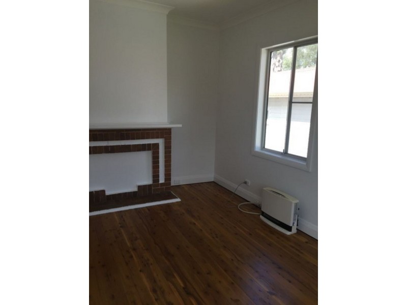 31 Jack Street, Inverell NSW 2360