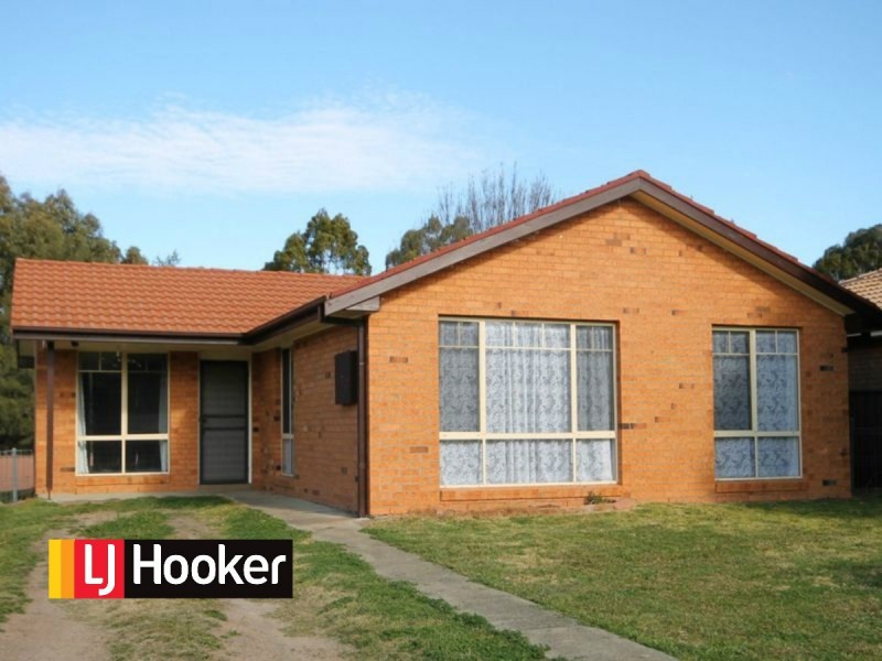 18 Angel Avenue, Inverell NSW 2360