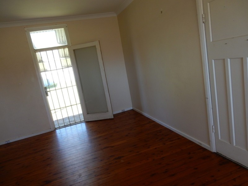 74 Mansfield Street, Inverell NSW 2360