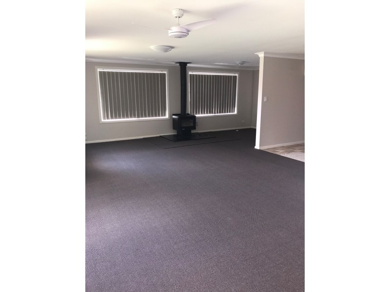 1 Libani Crescent, Inverell NSW 2360