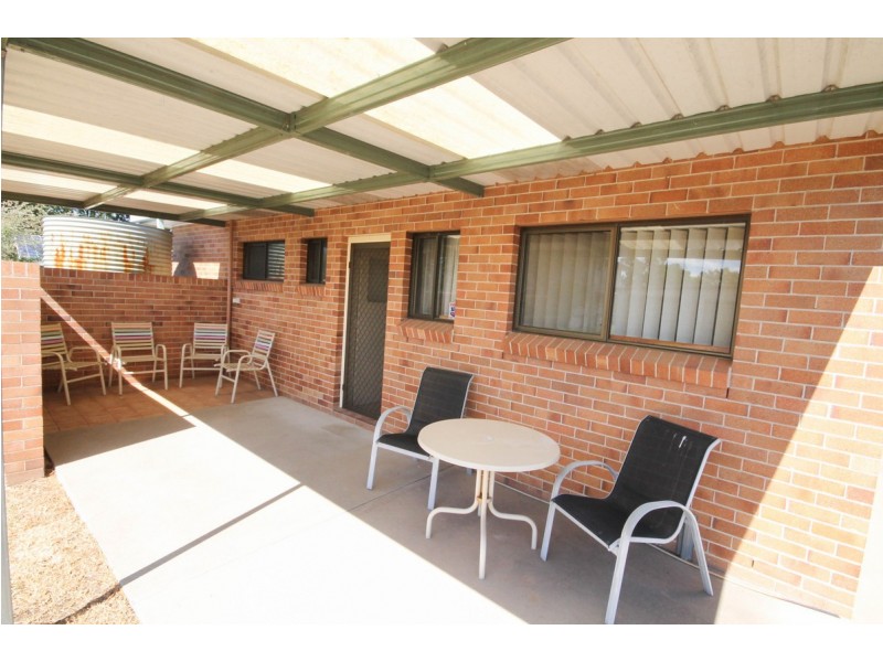 9 Clive Street, Inverell NSW 2360
