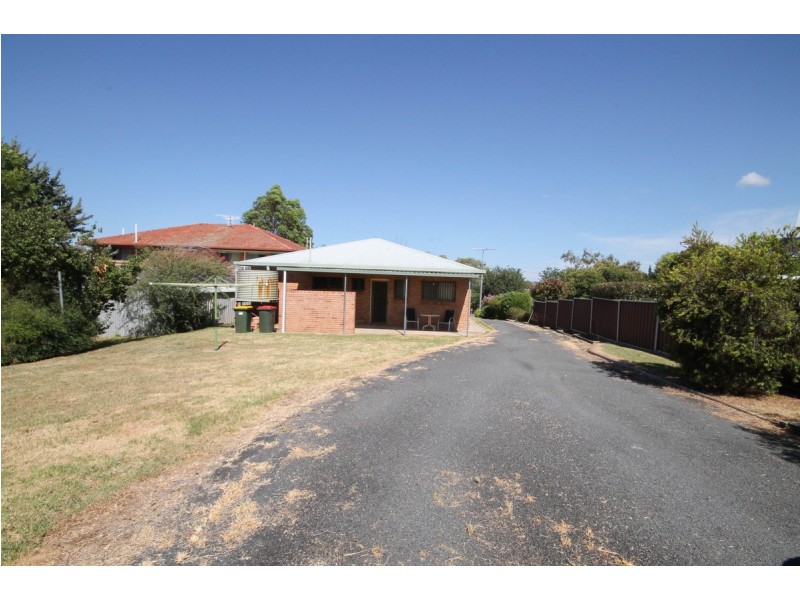 9 Clive Street, Inverell NSW 2360