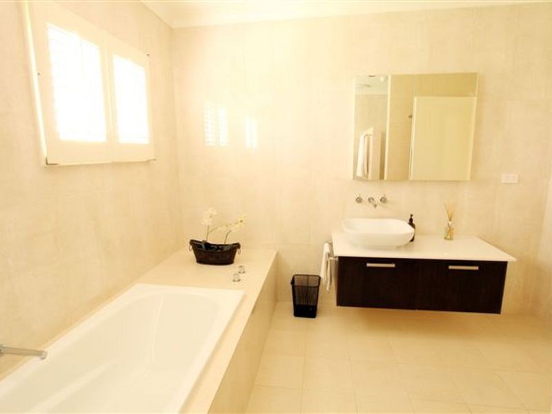 21 Mitchell Crescent, Inverell NSW 2360