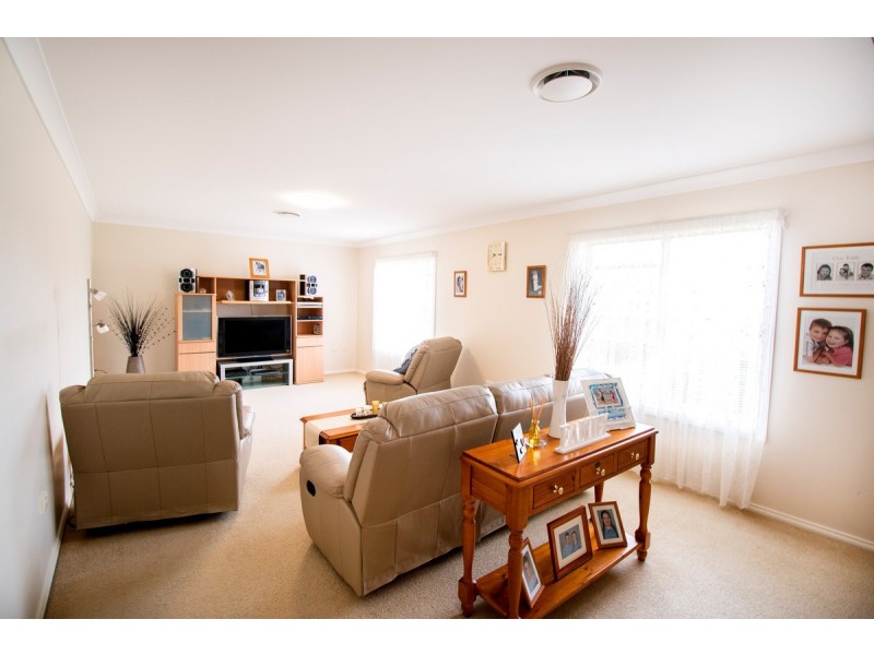 3 Crestview Place, Inverell NSW 2360