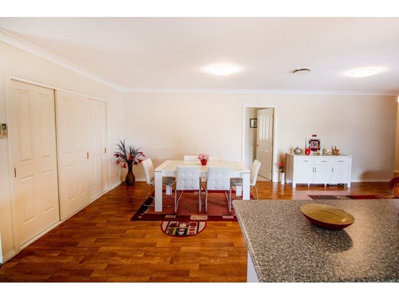 3 Crestview Place, Inverell NSW 2360