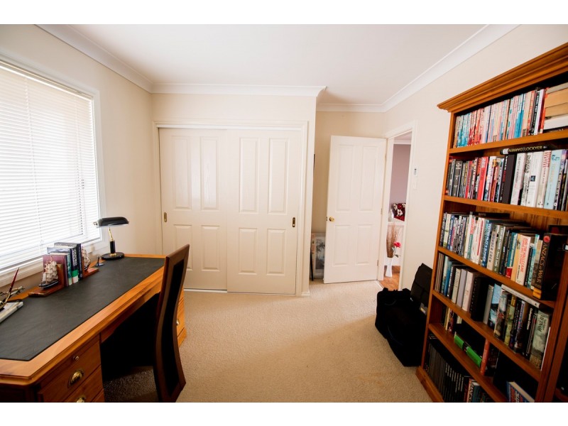 3 Crestview Place, Inverell NSW 2360
