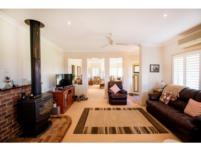 533 Fernhill Road, Inverell NSW 2360