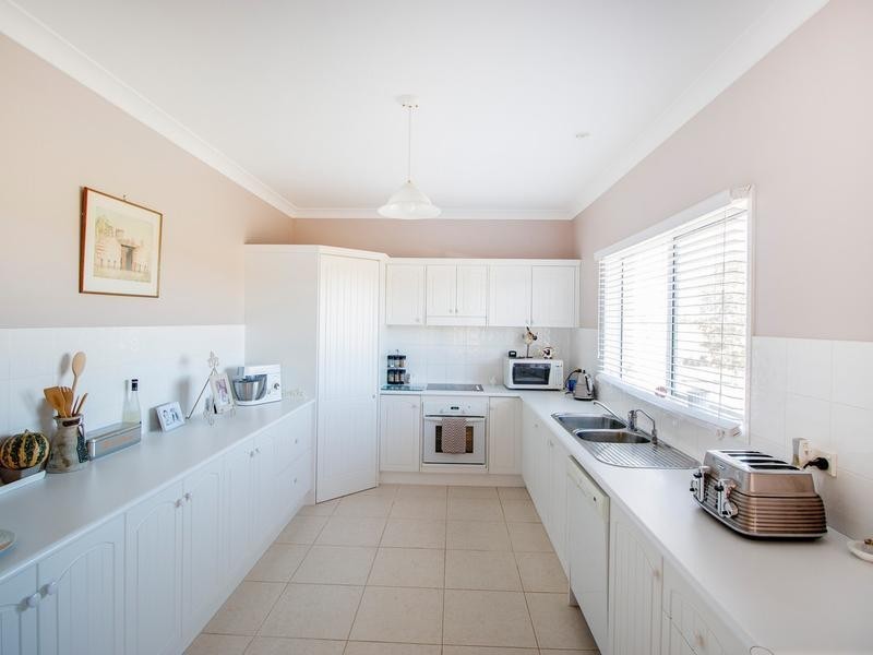 103 Fernhill Road, Inverell NSW 2360