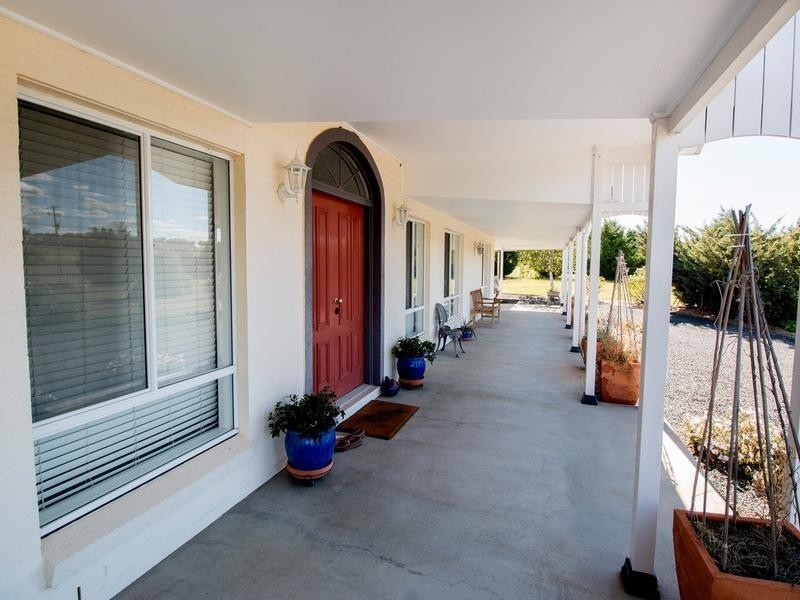 103 Fernhill Road, Inverell NSW 2360
