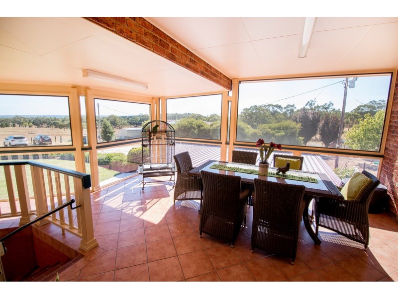 533 Fernhill Road, Inverell NSW 2360