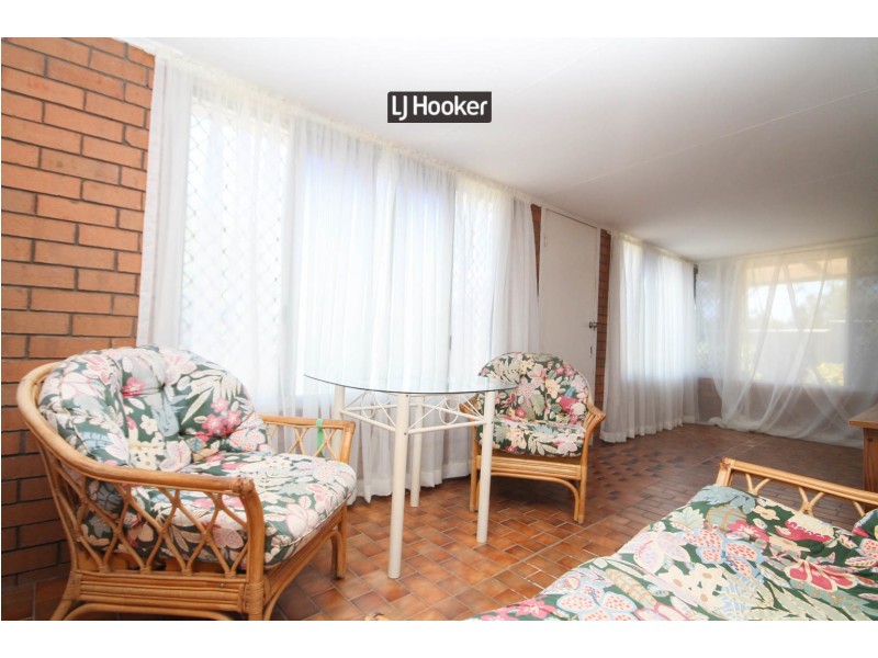 20 Zircon Street, Inverell NSW 2360