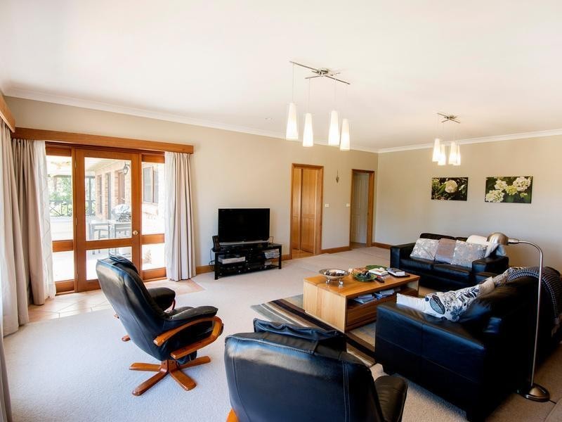 10 Oakland Place, Inverell NSW 2360
