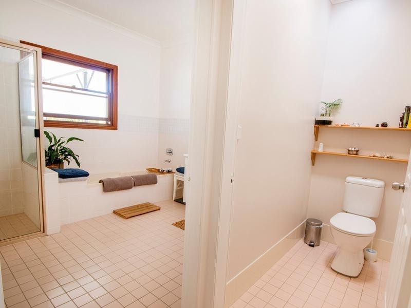 10 Oakland Place, Inverell NSW 2360