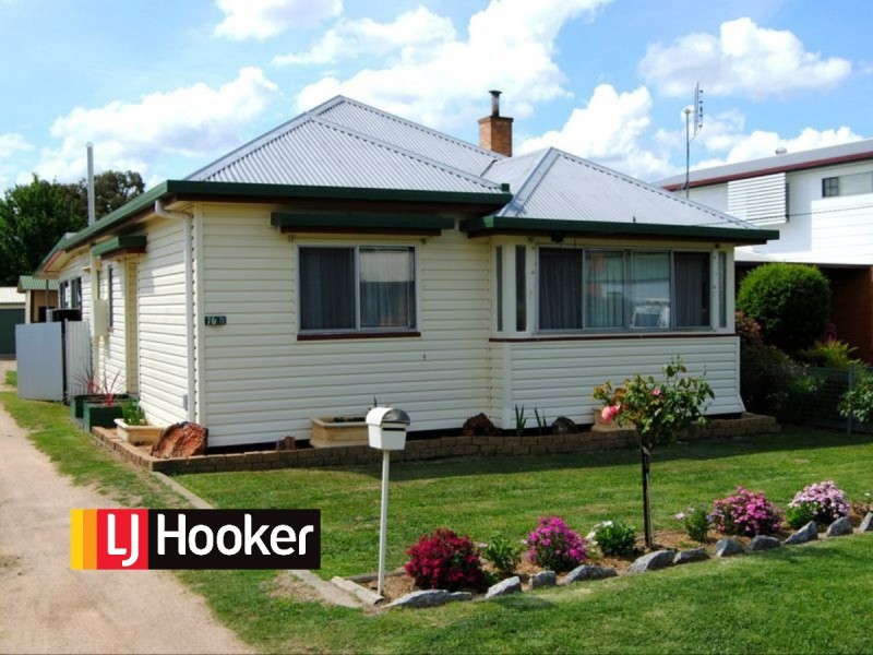 70 Oswald Street, Inverell NSW 2360