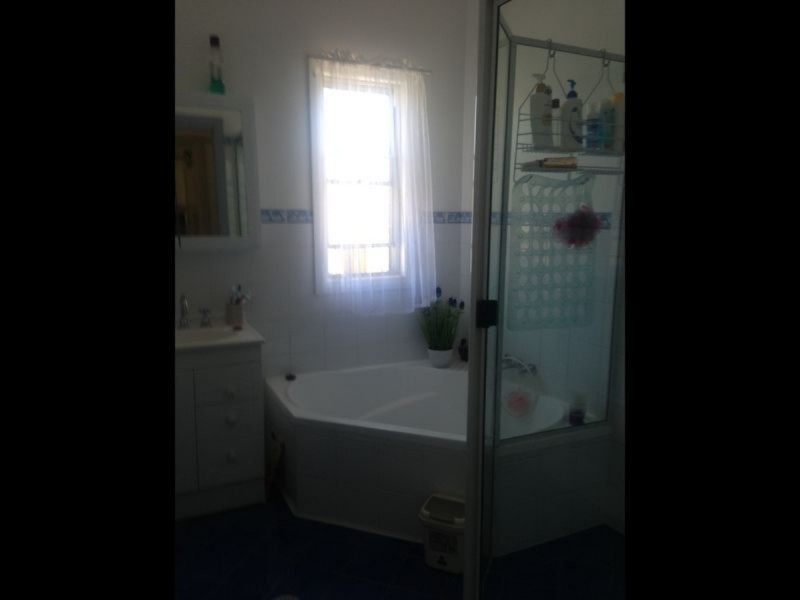 70 Oswald Street, Inverell NSW 2360