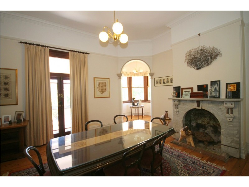 27 Brae Street, Inverell NSW 2360