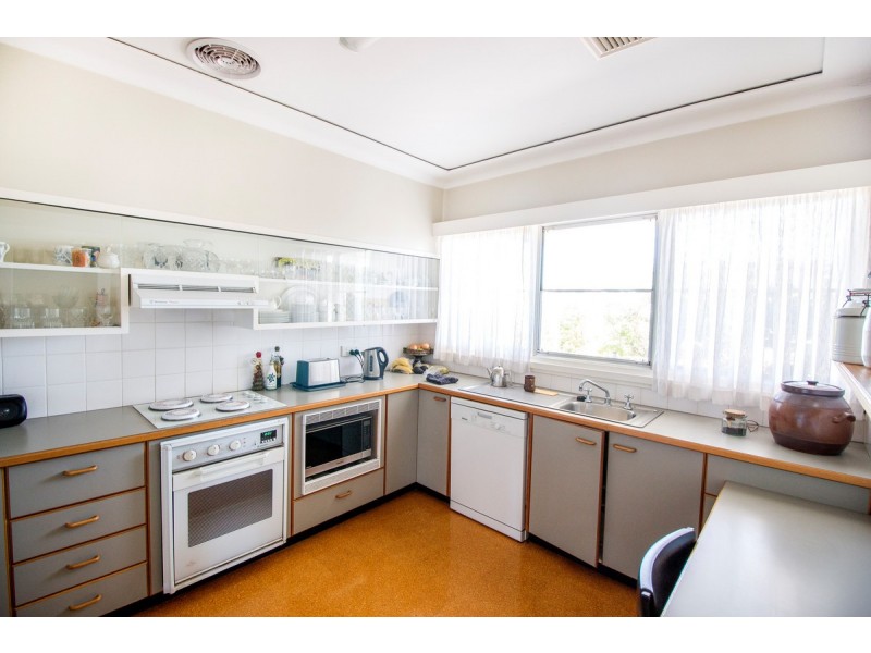 40 Harland Street, Inverell NSW 2360