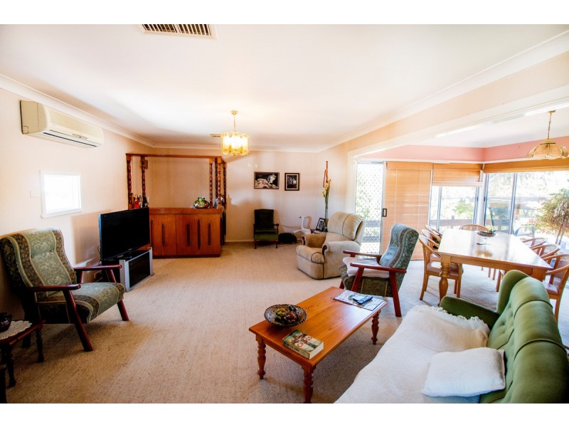 40 Harland Street, Inverell NSW 2360