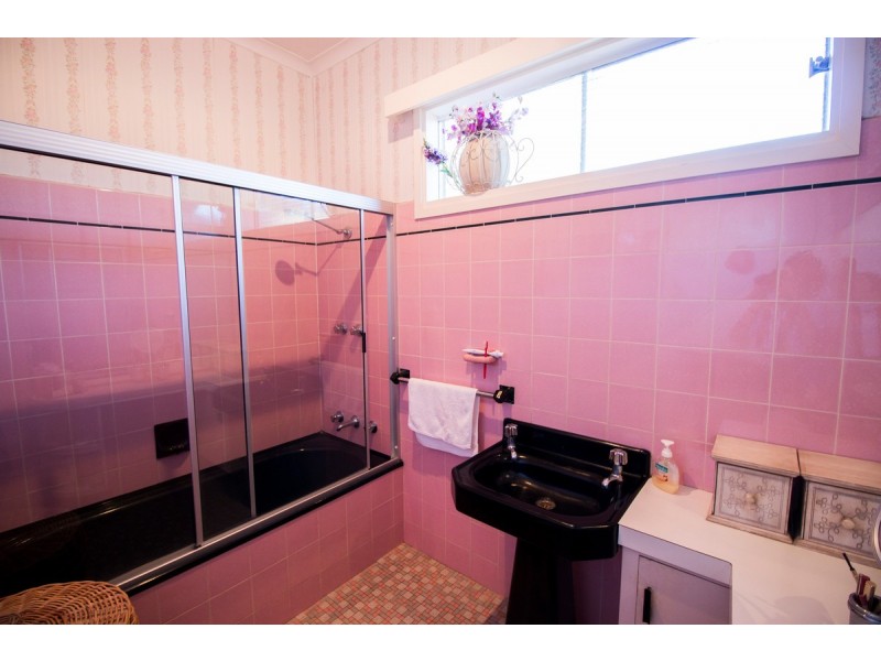 40 Harland Street, Inverell NSW 2360