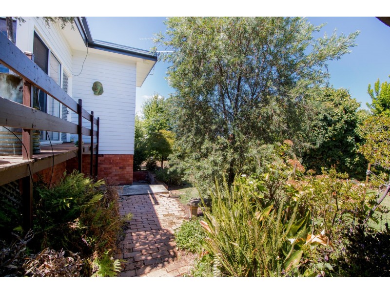 40 Harland Street, Inverell NSW 2360