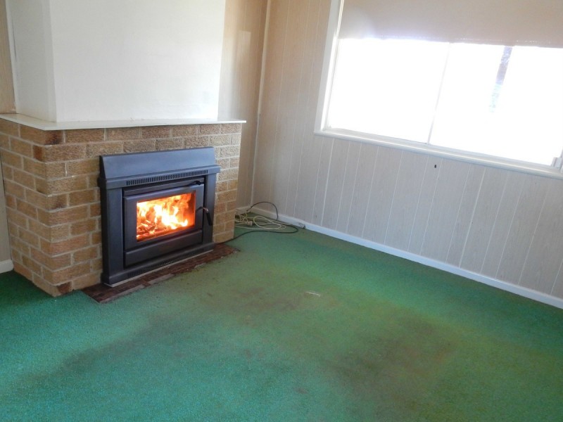 8 Baker Street, Bundarra NSW 2359